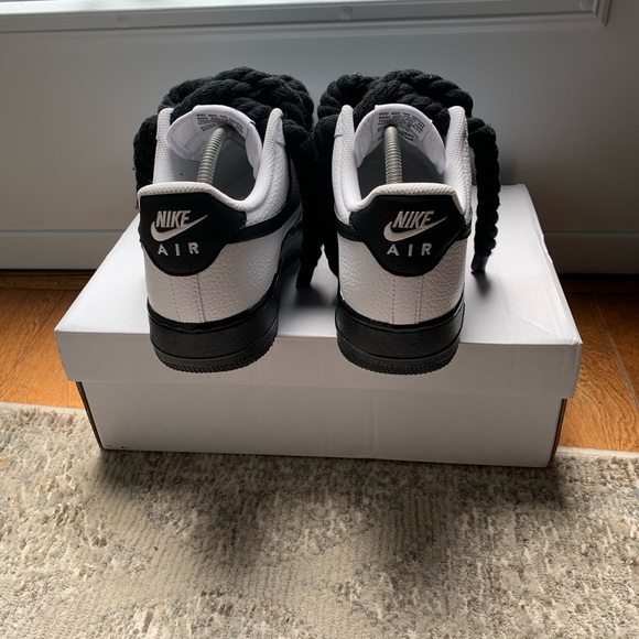 Air Force 1 Custom - Picture 3 of 4